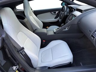 F-Type Coup&eacute; 3.0i V6 - BVA Quickshift - Stop/Start COUPE . PHASE 1 2014 occasion 78300 Poissy