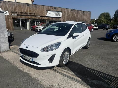 Ford fiesta 1.1i - 70 Essential + clim
