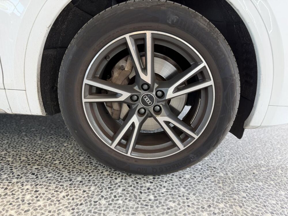 Q5 2.0 35 TDI 165CH MHEV HYBRID AVUS S-TRONIC BVA GARANTIE 12 M 2021 occasion 16000 Angoul&ecirc;me