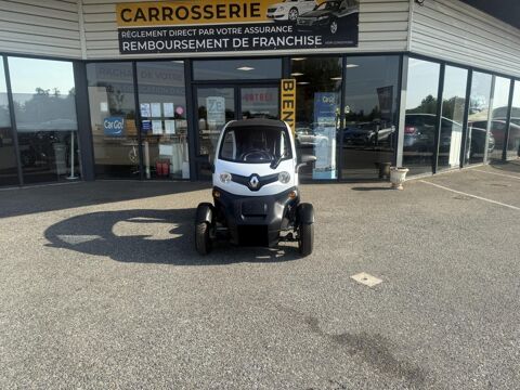 Twizy Achat Int&eacute;gral BERLINE Intens Blanc 45 2023 occasion 31220 Lavelanet-de-Comminges