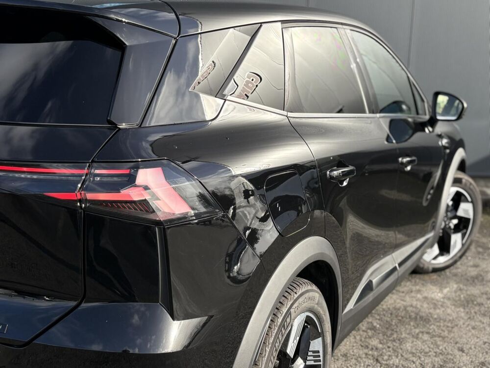 Symbioz E-Tech Full Hybrid 145 Iconic avec Cam&eacute;ra 360&deg;, et Hayon mai 2025 occasion 35300 Foug&egrave;res
