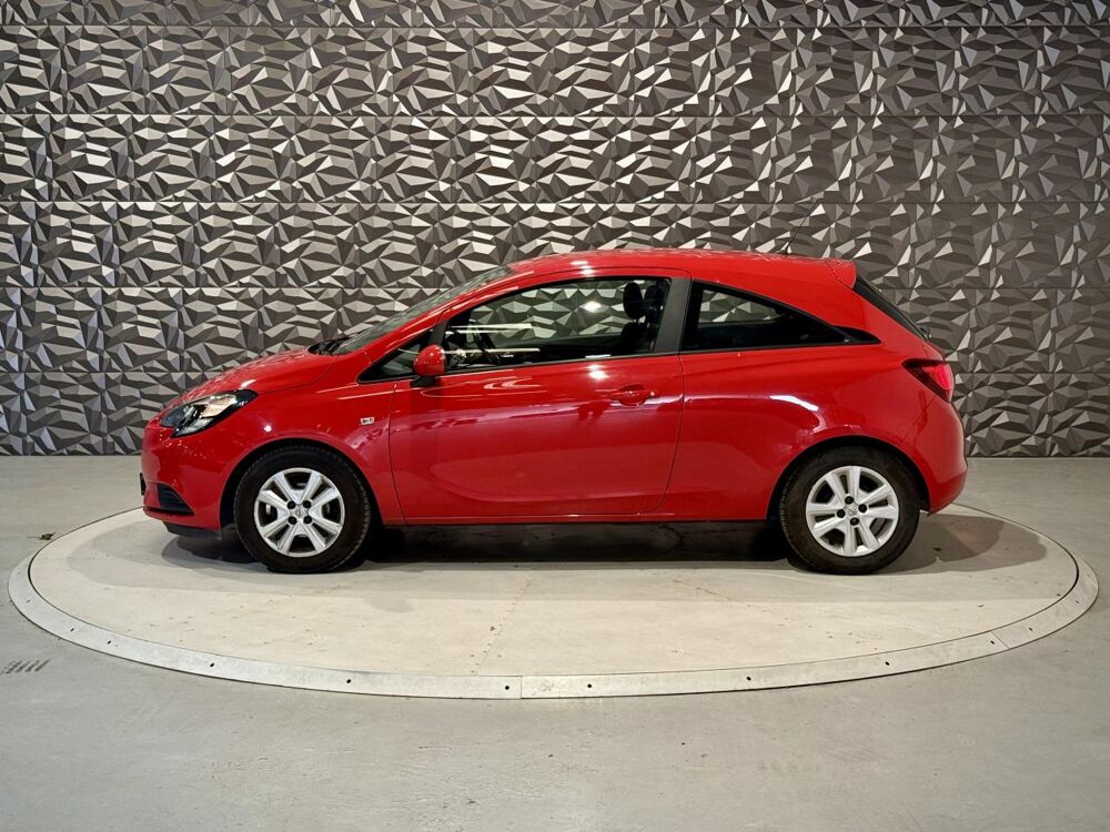 Corsa 1.2i - 70 E BERLINE Edition 2016 occasion 78680 &Eacute;p&ocirc;ne