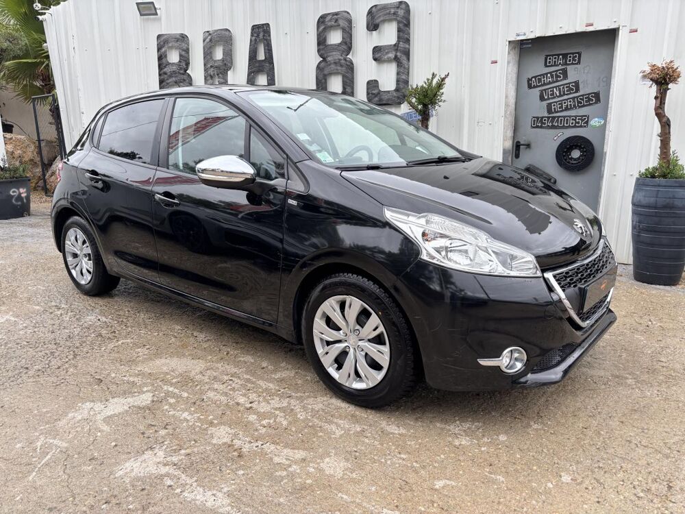 208 1.2i PureTech 12V - 82  Active 2015 occasion 83490 Le Muy