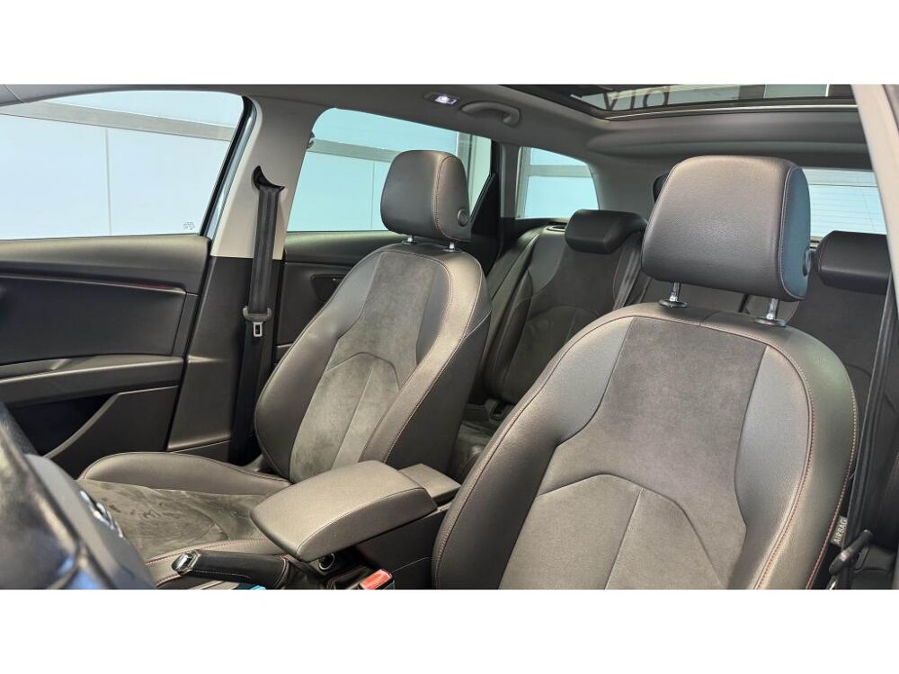 Leon ST 2.0 TDI 184 - DSG 6 - Matrix Led - Entretien Complet - 2015 occasion 60740 Saint-Maximin