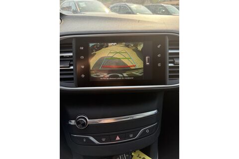 308 II 1.2 PURETECH 130 ALLURE ? GPS ? CAM&Eacute;RA ? PARK ASSIST 2017 occasion 78760 Jouars-Pontchartrain