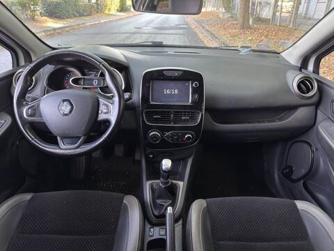 Clio Estate 1.2 Energy TCe - 120 IV ESTATE BREAK Intens PHASE 2 2018 occasion 77185 Lognes