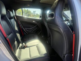 Classe GLA 250 - 211ch BV 7G-DCT Fascination 4-Matic TOIT OUVRANT + GP 2015 occasion 19100 Brive-la-Gaillarde
