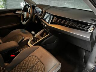 A1 25 TFSi - 1.0i 95CH BVM6 - DESIGN - VIRTUAL COCKPIT - GARANT 2021 occasion 33700 M&eacute;rignac