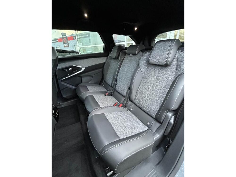 5008 ALLURE HYBRID 136ch E-DCS6 2025 occasion 44700 Orvault