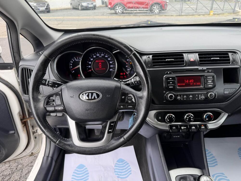 Rio 1.2i - 85 Style + clim 2013 occasion 19100 Brive-la-Gaillarde