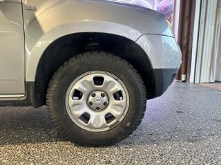 Duster 1.5 DCI 110 CH LAUREATE 4X4 - GARANTIE 12 MOIS 2015 occasion 16000 Angoul&ecirc;me