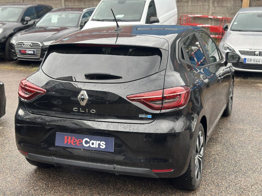 Clio 1.6 E-Tech Hybride - 145 - BVA multi-modes V BERLINE Evolut 2023 occasion 94360 Bry-sur-Marne