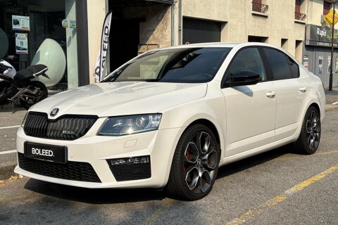 Annonce voiture Skoda Octavia 15480 €