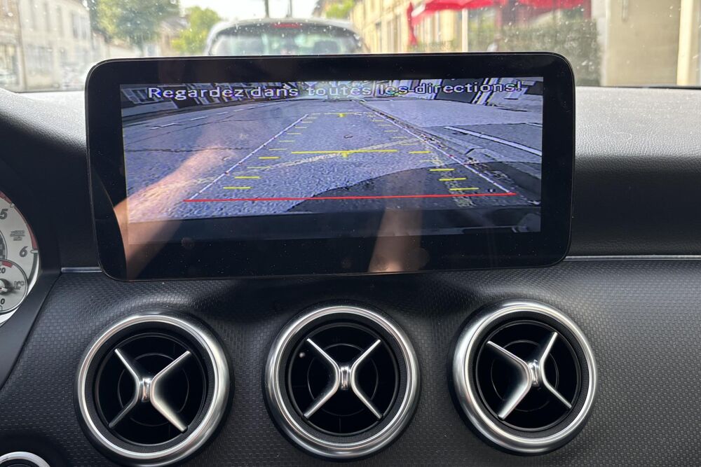 Classe A Mercedes-Benz A 180 D BVA - CarPlay - Cam&eacute;ra de recul 2013 occasion 78760 Jouars-Pontchartrain