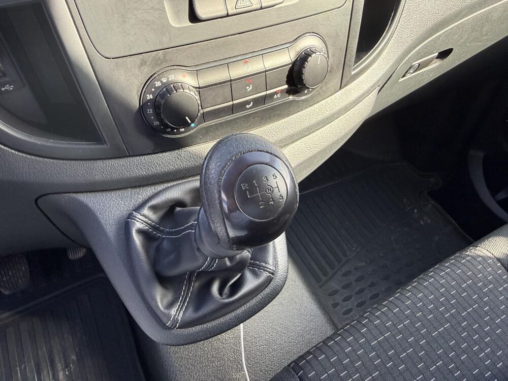 Vito 110 CDI COMPACT FWD FIRST 2021 occasion 49070 Beaucouz&eacute;