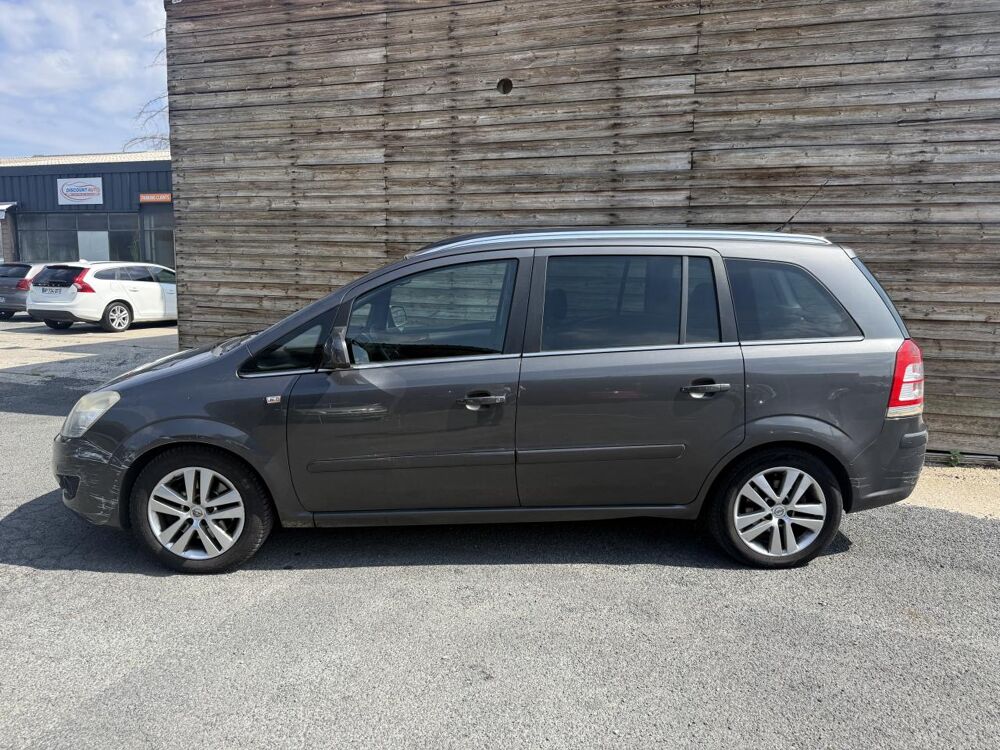 Zafira 1.7 CDTI FAP - 125 7 places 2010 occasion 19100 Brive-la-Gaillarde