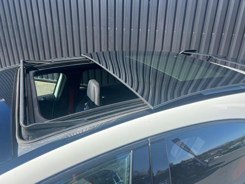 Classe A 2.0 45 360 AMG 4MATIC SPEEDSHIFT-DCT BVA / TOIT OUVRANT / SI 2015 occasion 42170 Saint-Just-Saint-Rambert