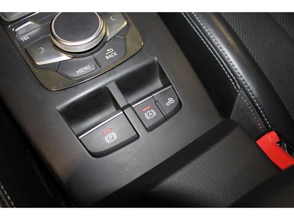 A3 8V Cabriolet S Line - 1.5 35 TFSI 150CH - EXCELLENT ETAT 2019 occasion 95340 Bernes-sur-Oise