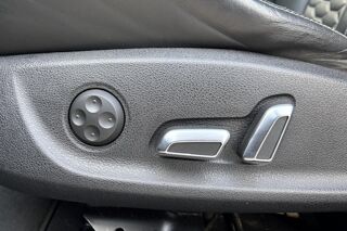 RS6 C7 4.0 V8 TFSI 560 FR BOSE PANO CARBON 21? ENTRETIEN AUDI 2014 occasion 78760 Jouars-Pontchartrain