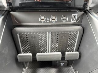 RAM 1500 CREW LAIE SPORT NIGHT EDITION 2025 occasion 91830 Le Coudray-Montceaux