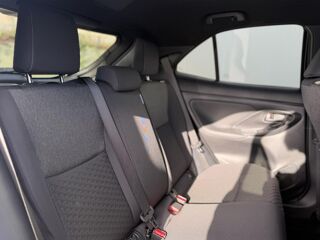 Yaris Cross 1.5 Hybrid 130 BVA Design avec Cam&eacute;ra, R&eacute;gulateur adaptatif 2026 occasion 35300 Foug&egrave;res