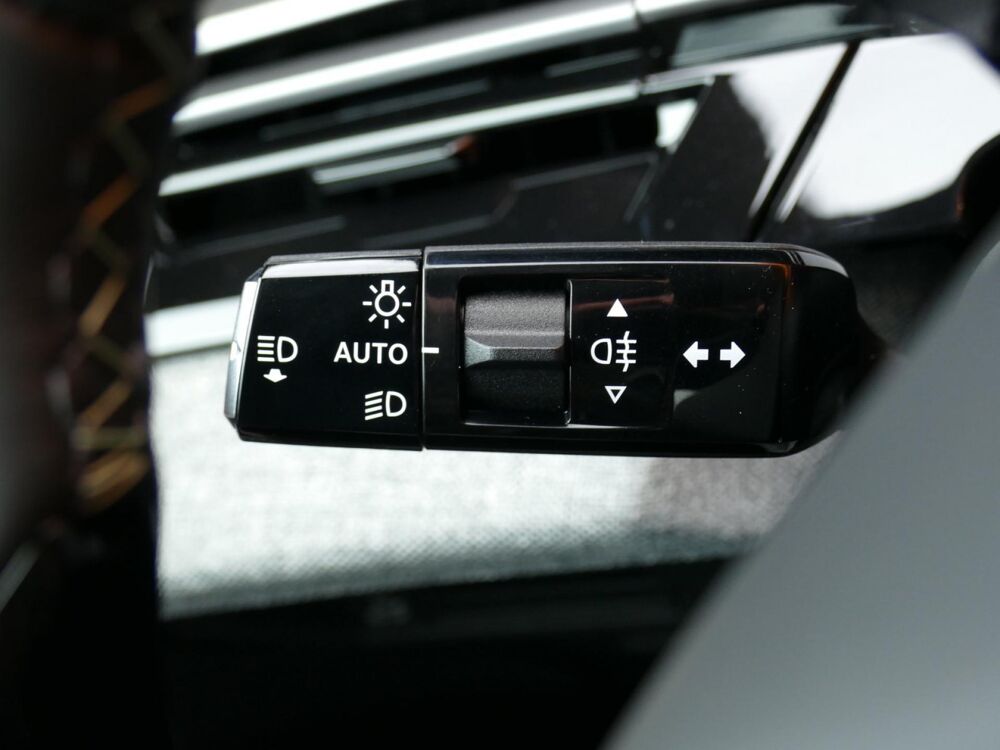 3008 III HYBRID 145 GT - BV E-DCS6 & PACK 360 2026 occasion 77090 Coll&eacute;gien