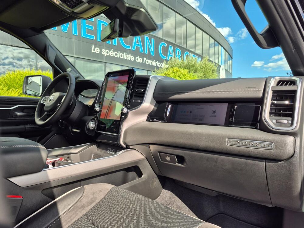 RAM 1500 CREW LAIE SPORT NIGHT EDITION AIR 2025 occasion 91830 Le Coudray-Montceaux