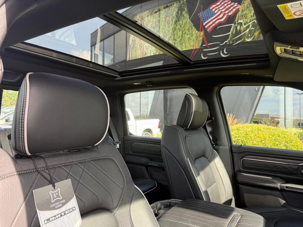 RAM 1500 CREW LIMITED NIGHT EDITION BOX HAYON MULTI V8 5,7L 2026 occasion 91830 Le Coudray-Montceaux