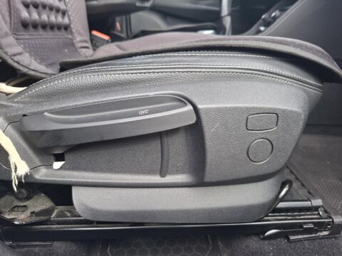 Serie 2 ACTIVE-TOURER 1.5 218 I 135 LUXURY 2017 occasion 56850 Caudan
