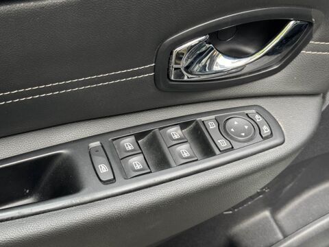 Sc&eacute;nic Grand 1.5 dCi FAP - 110 - BV EDC - 7pl GRAND III MONOSPACE 2013 occasion 77185 Lognes