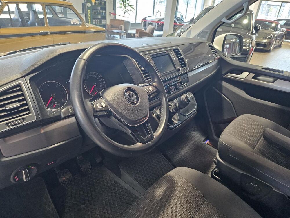 MULTIVAN T6 2.0 TDI 150 7PL COMFORTLINE 2016 occasion 26000 Valence