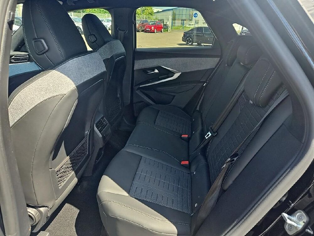 3008 1.2 hybrid 145 gt e-dcs6 2026 occasion 85150 Les Achards