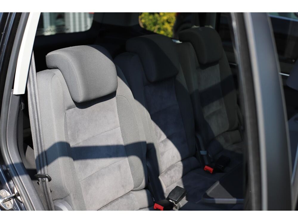 Touran 1.6 tdi 105 fap confortline dsg7 2012 occasion 60740 Saint-Maximin