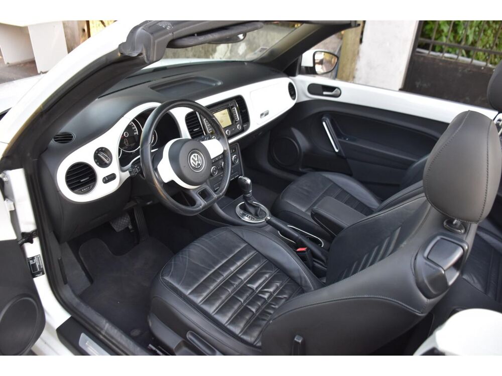 COCCINELLE II Coccinelle Cabriolet 1.4 16V TSI - 160 - BV DSG 7 COCCINELLE 2013 occasion 06250 Mougins