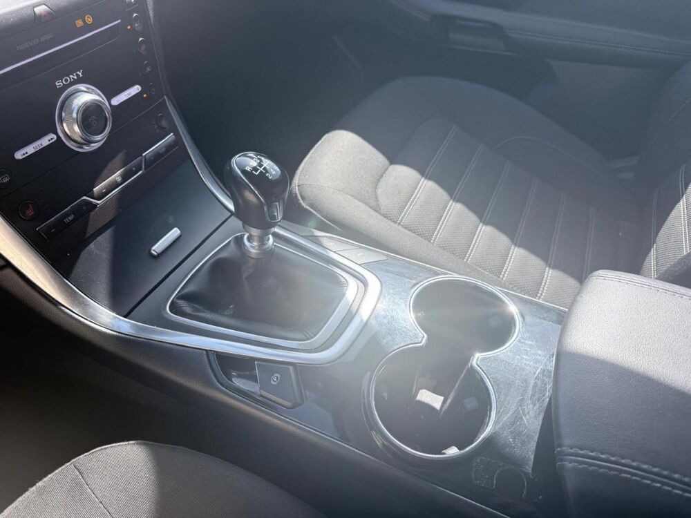 Galaxy 2.0 ECOBLUE 150 TITANIUM 7PLACES CAMERA/CHAUFFANTS/HAYON/CAR 2019 occasion 42170 Saint-Just-Saint-Rambert