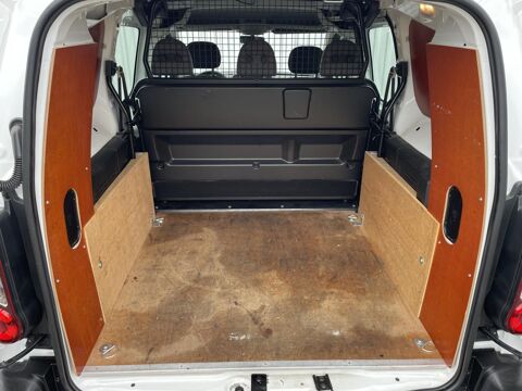 Partner 1.6 BlueHDi / 100 Ch / Cabine approfondie / 5 places / 23 00 2018 occasion 50640 Le Teilleul