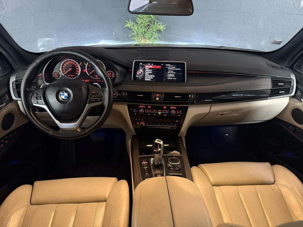 X5 (F15) 40e xDrive 2.0i 313CH ECLUSIVE TOIT OUVRANT - GARANTIE 2015 occasion 33700 M&eacute;rignac