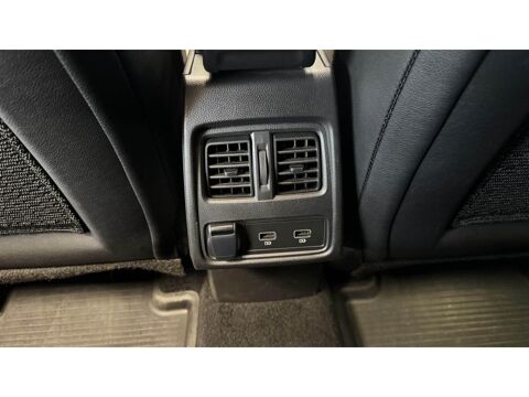 Captur 1.6 E-Tech 145 - Camera 360 - Volant Chauffant - Entretien 2024 occasion 60740 Saint-Maximin