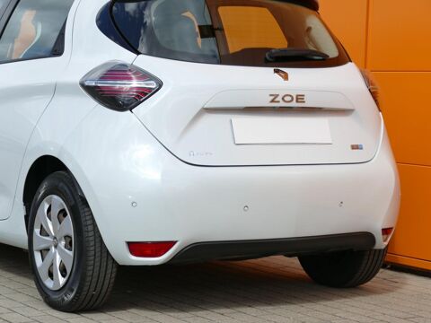 Zo&eacute; R110 BUSINESS ACHAT INTEGRAL MY21 52KWH PHASE 2 2021 occasion 77090 Coll&eacute;gien