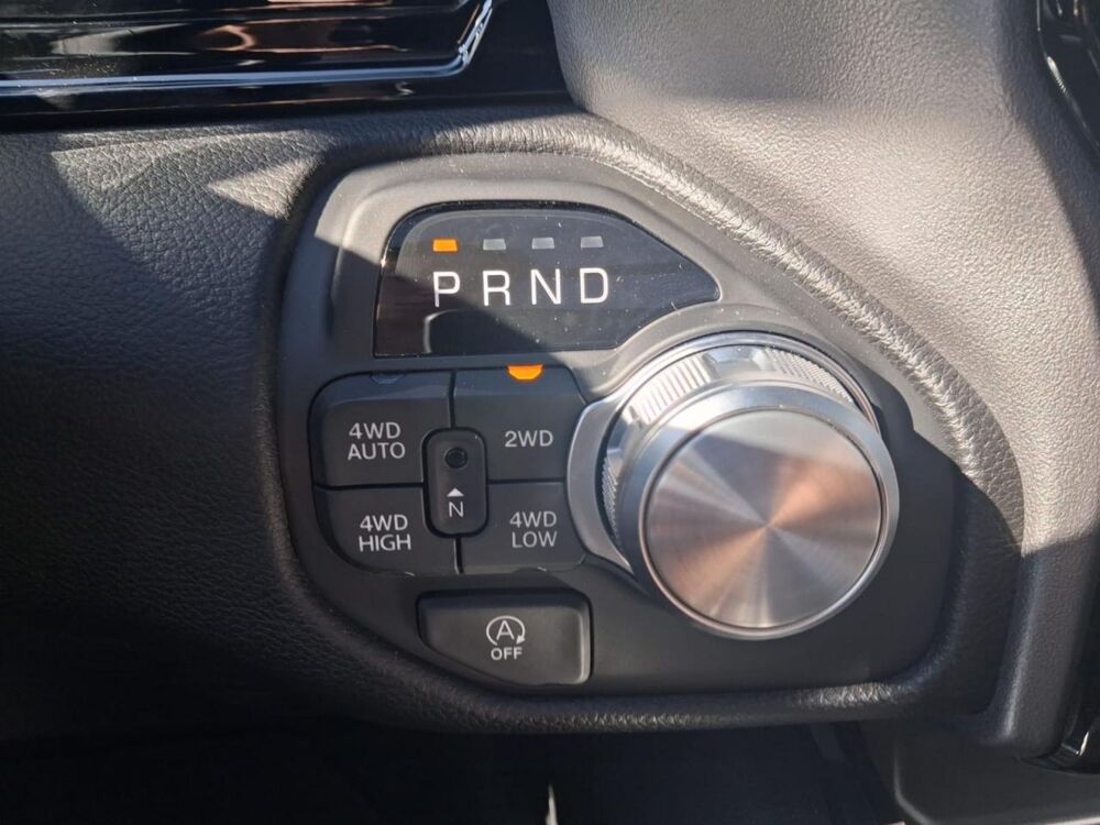 RAM 1500 CREW LAIE SPORT NIGHT EDITION AIR 2025 occasion 91830 Le Coudray-Montceaux