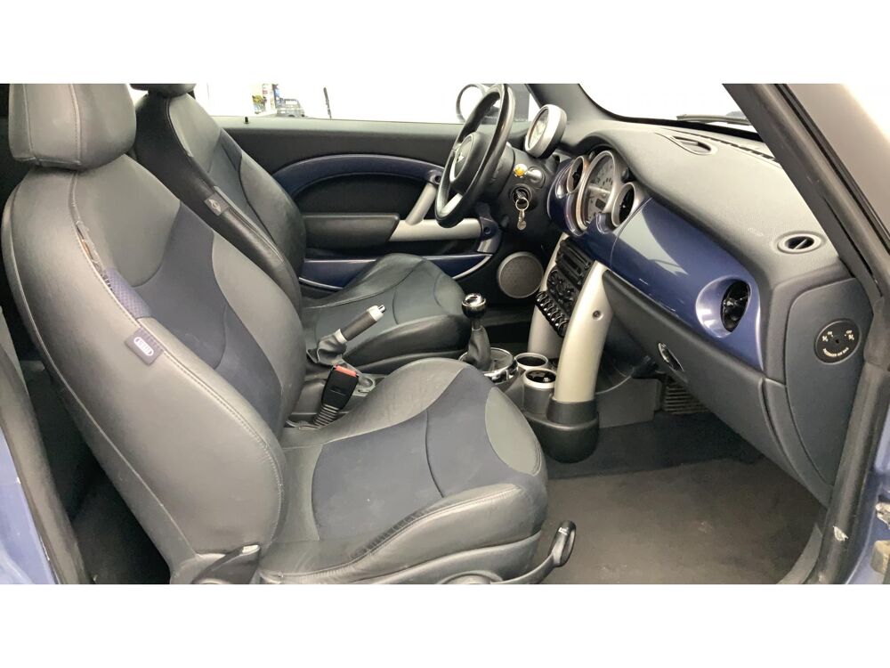 Cooper Cabriolet 1.6i 115CV BVM5 2007 occasion 33130 B&egrave;gles