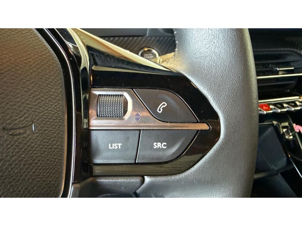 2008 E 136 - 2019 Style / CARPLAY / CAMERA 360 /SUIVI PEUGEOT 2023 occasion 17600 Saujon