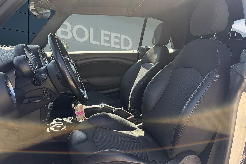 Cooper D Cabriolet 1.6D FAP - 112 R57 LCI CABRIOLET 2012 occasion 78760 Jouars-Pontchartrain