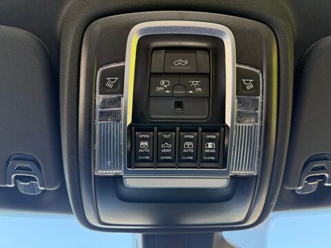 RAM 1500 CREW LIMITED NIGHT EDITION BOX HAYON MULTI V8 5,7L 2026 occasion 91830 Le Coudray-Montceaux