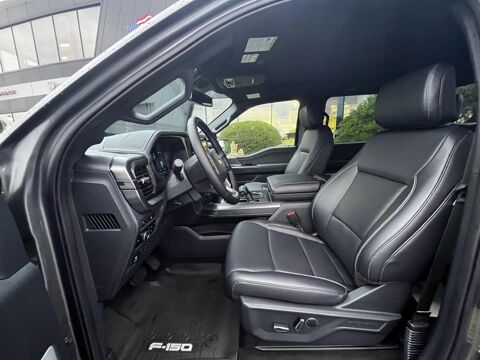 Divers Supercrew LARIAT Black Package V8 5.0L 2025 occasion 91830 Le Coudray-Montceaux