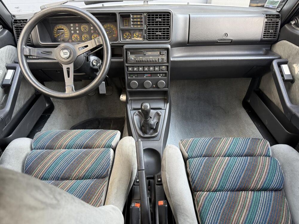 Delta HF Turbo 185cv kilometrage certifi&eacute; 1988 occasion 38330 Montbonnot-Saint-Martin