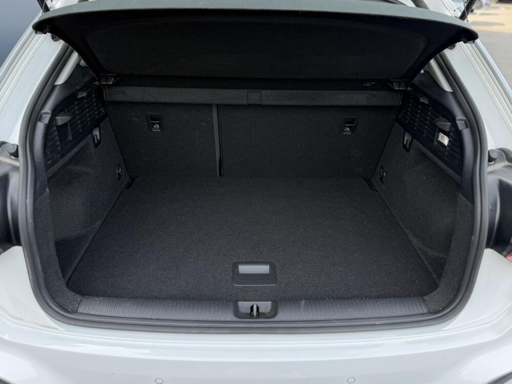 Q2 2.0 30 TDI 116 S-tronic S line avec Cam&eacute;ra, Apple Car Play e 2021 occasion 35300 Foug&egrave;res