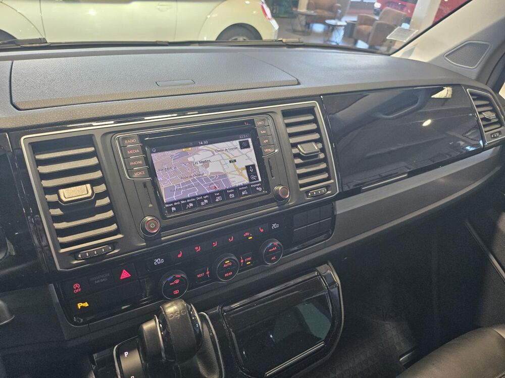 MULTIVAN T6 2.0 TDI 198 DSG GENERATION SIX 7PL BULLI 2019 occasion 26000 Valence