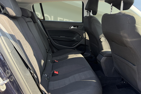 308 II 1.2 PURETECH 130 ALLURE ? GPS ? CAM&Eacute;RA ? PARK ASSIST 2017 occasion 78760 Jouars-Pontchartrain