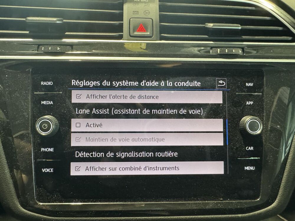 Tiguan 2.0 TDI 4 MOTION CARAT EXCLUSIVE - 190 - TOIT OUVRANT - CAM 2020 occasion 25300 Pontarlier